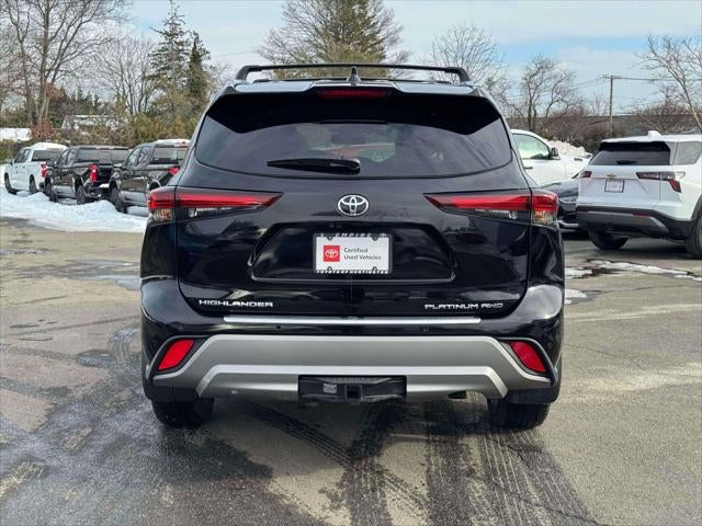 2025 Toyota Highlander Platinum