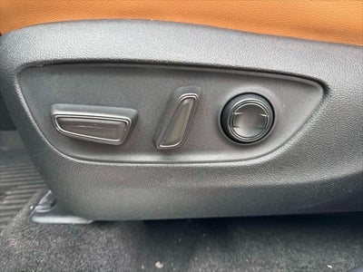 2025 Toyota Highlander Platinum