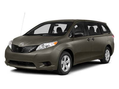 2014 Toyota Sienna LE V6 8 Passenger