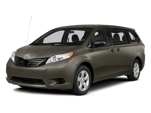 2014 Toyota Sienna LE V6 8 Passenger