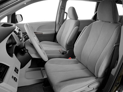 2014 Toyota Sienna LE V6 8 Passenger
