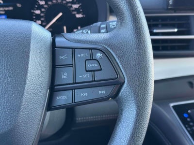 2025 Toyota Sienna LE