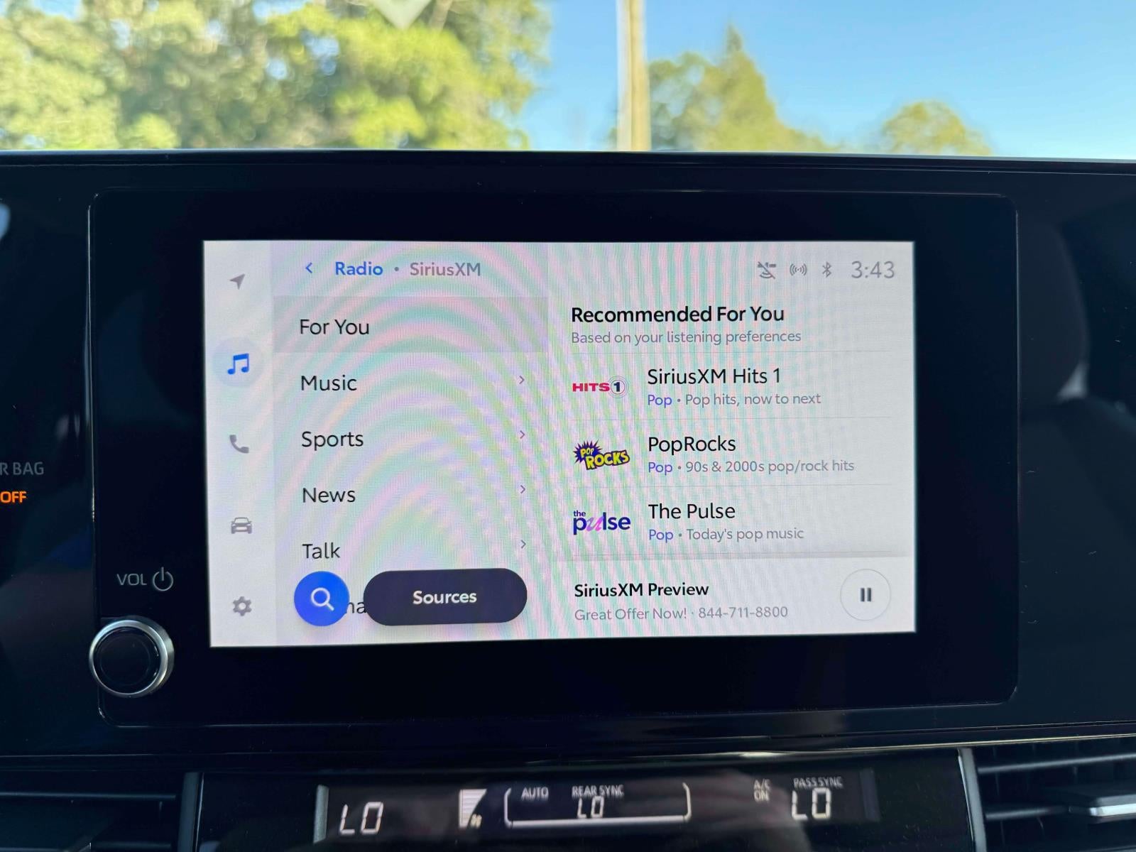 2025 Toyota Sienna LE