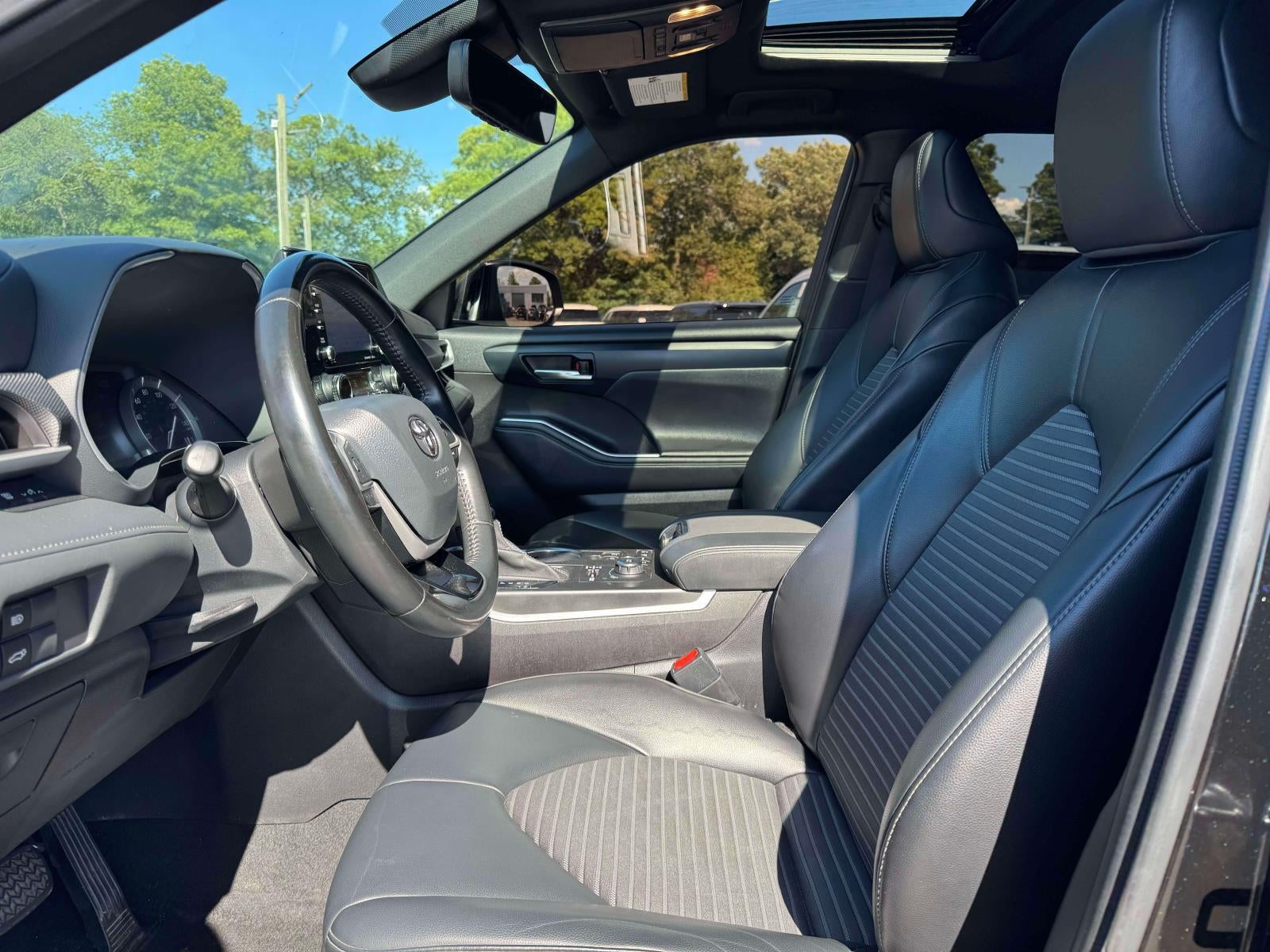 2022 Toyota Highlander XSE