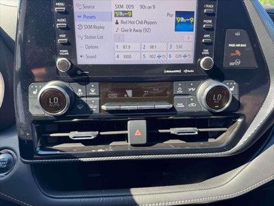 2022 Toyota Highlander XSE
