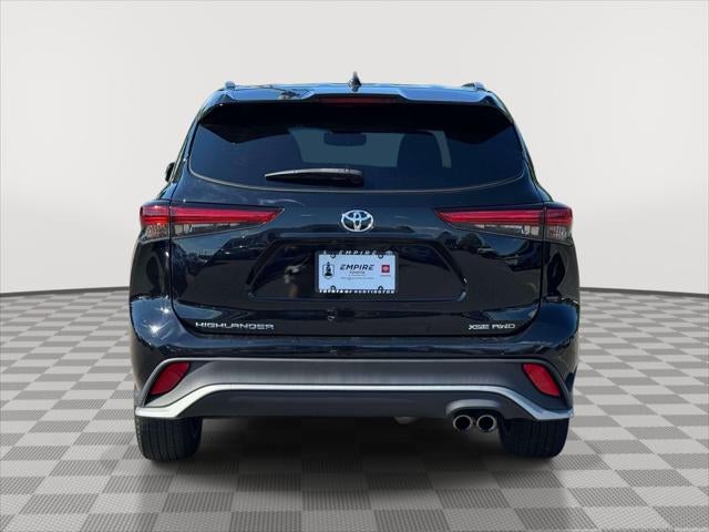 2022 Toyota Highlander XSE