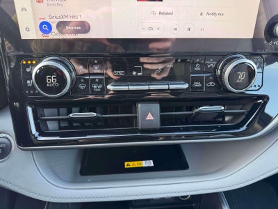 2024 Toyota Highlander Hybrid Limited