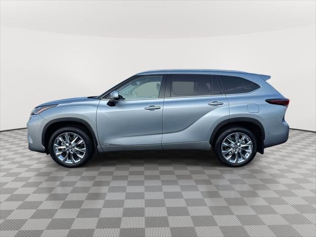 2024 Toyota Highlander Hybrid Limited