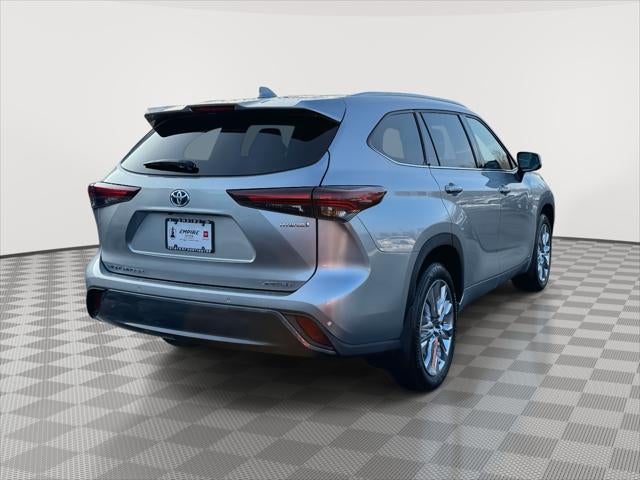 2024 Toyota Highlander Hybrid Limited