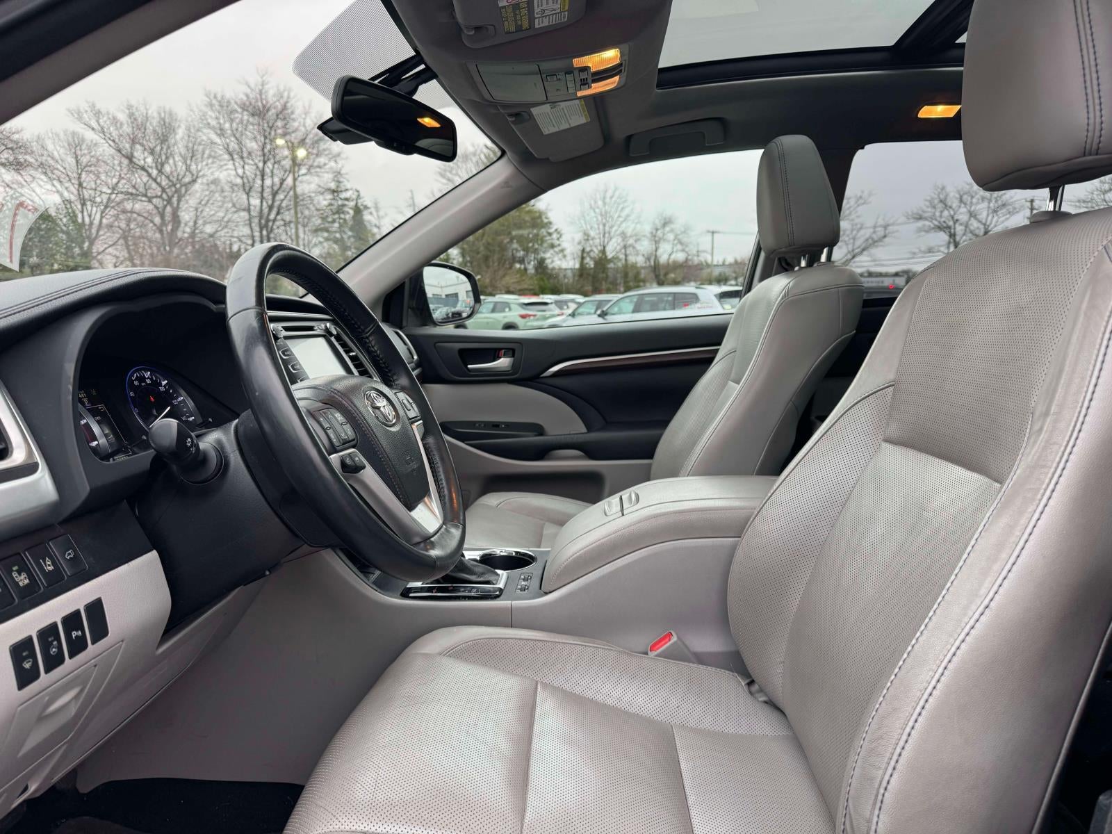 2015 Toyota Highlander Limited Platinum V6