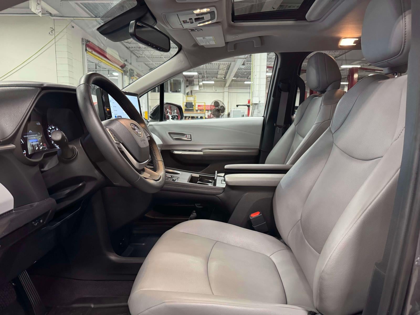 2025 Toyota Sienna XLE