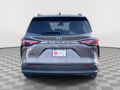 2022 Toyota Sienna XLE