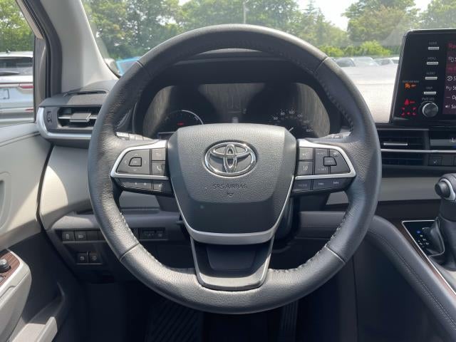 2022 Toyota Sienna XLE