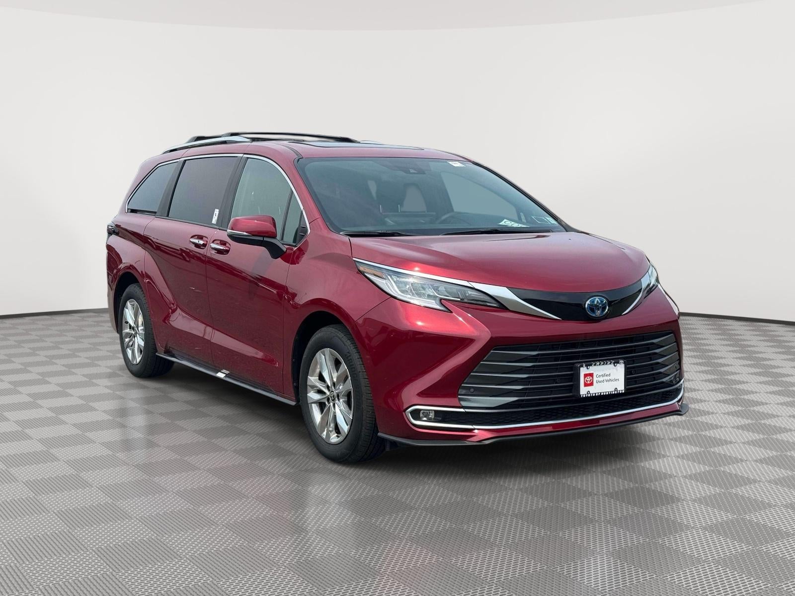 2025 Toyota Sienna Limited