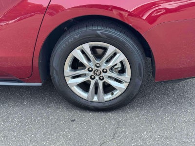 2025 Toyota Sienna Limited