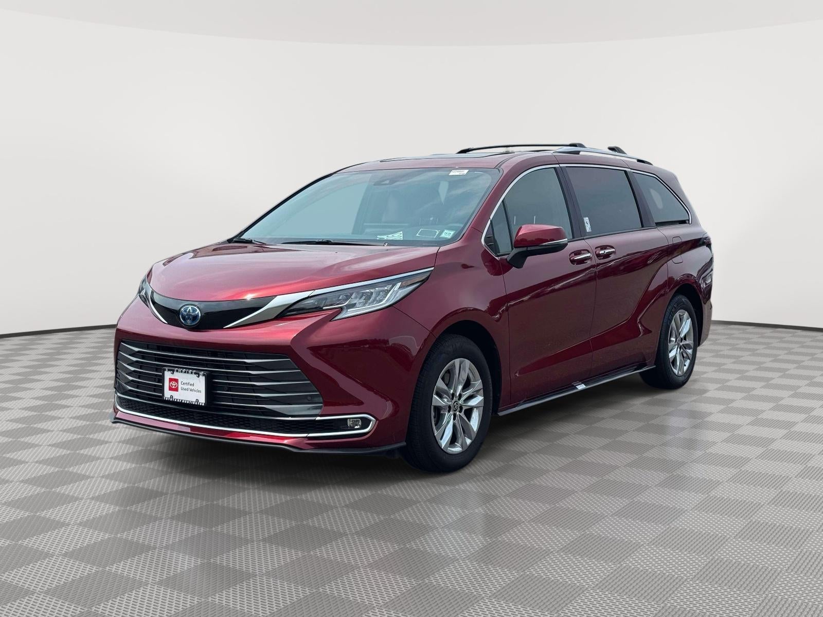 2025 Toyota Sienna Limited
