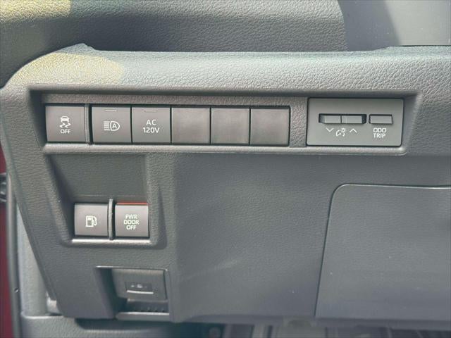 2025 Toyota Sienna Limited