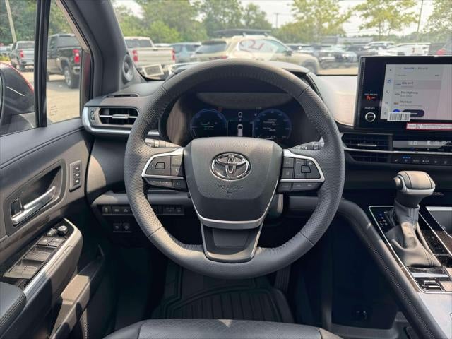 2025 Toyota Sienna Limited