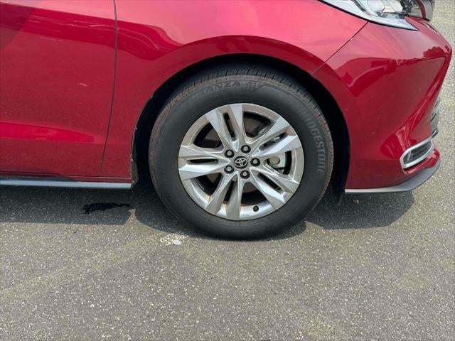 2025 Toyota Sienna Limited