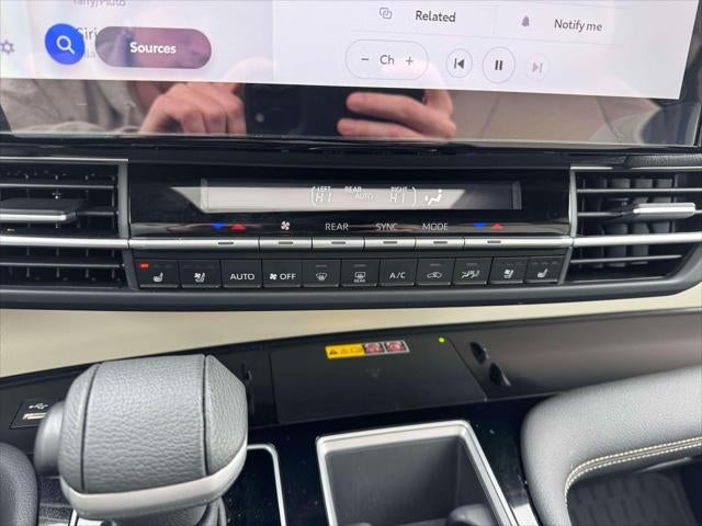 2025 Toyota Sienna Limited