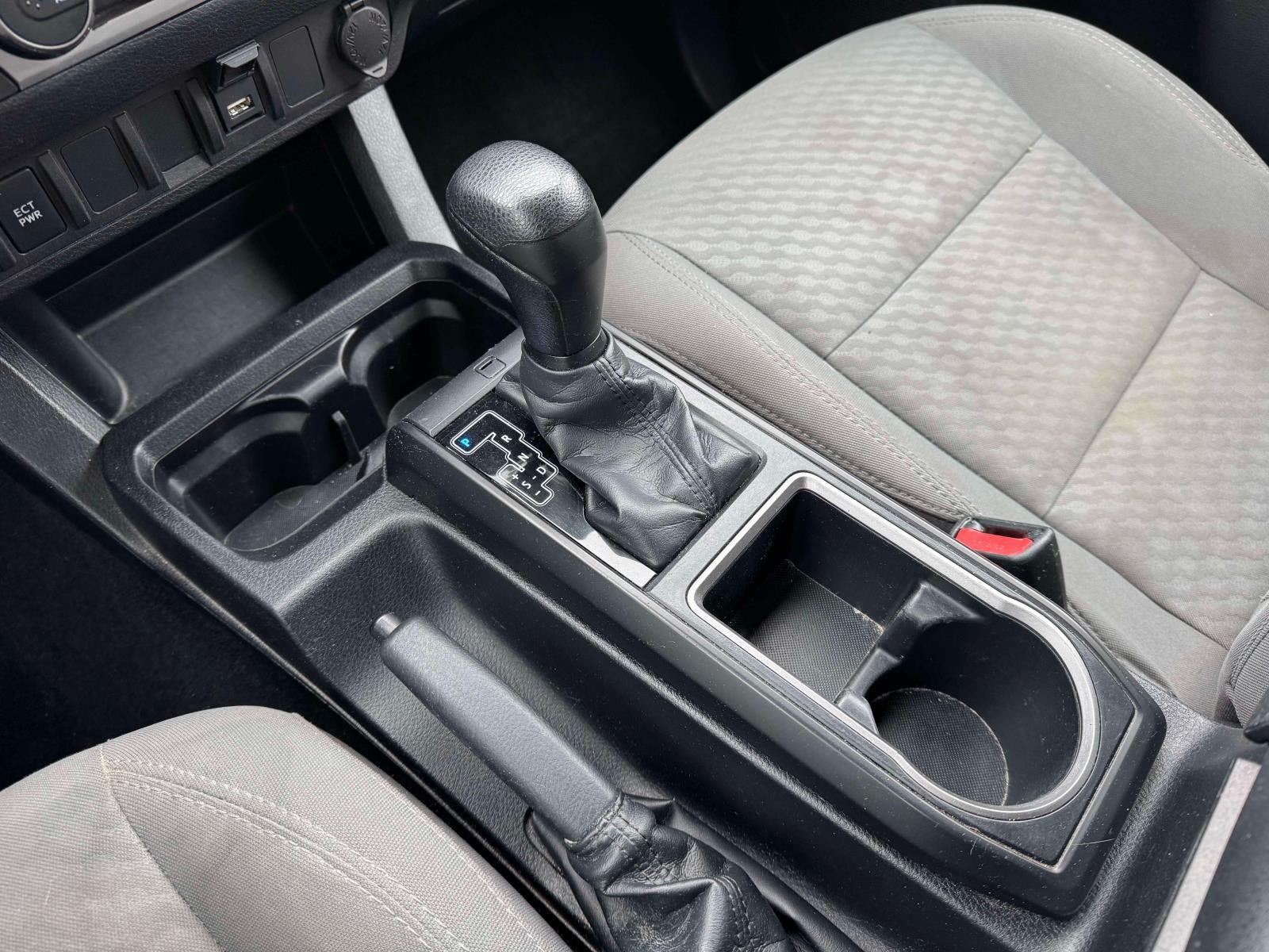 2021 Toyota Tacoma SR V6