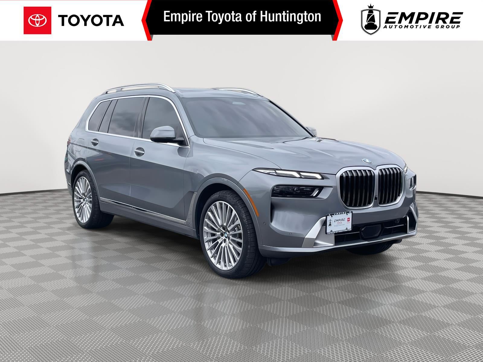 2025 BMW X7 xDrive40i