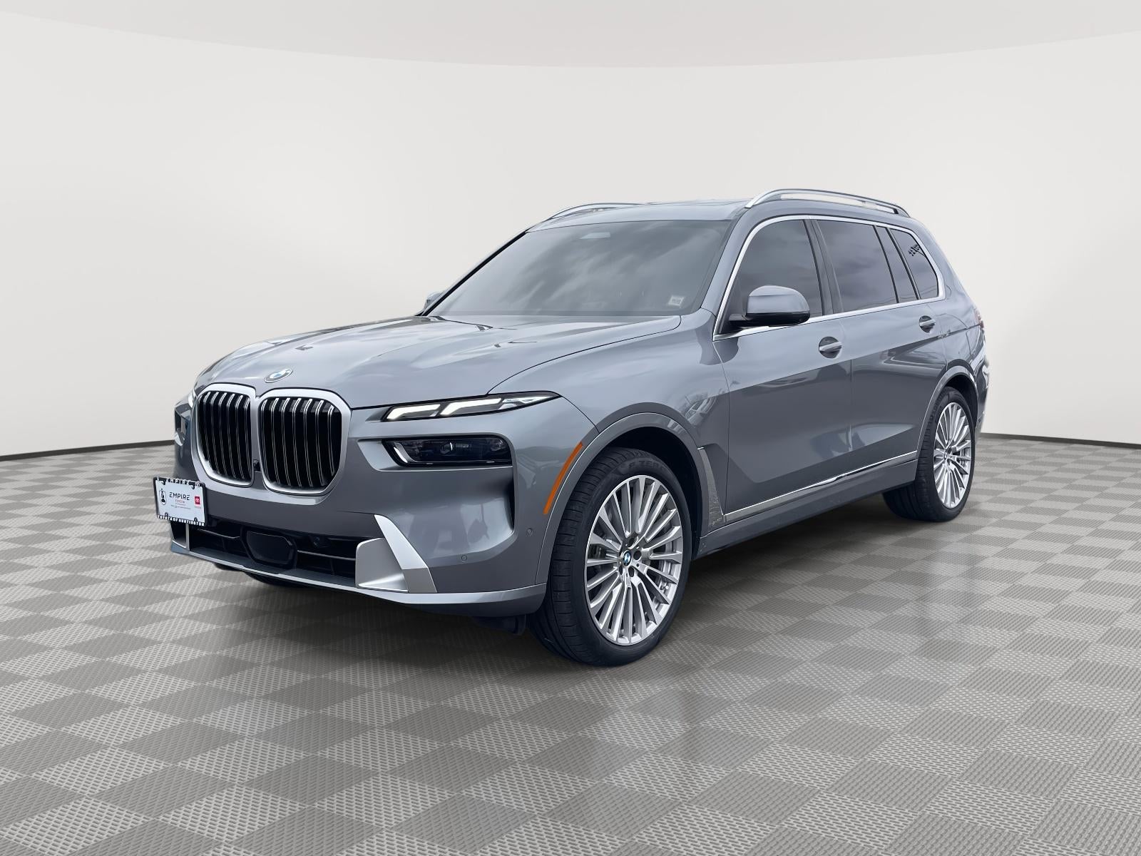 2025 BMW X7 xDrive40i