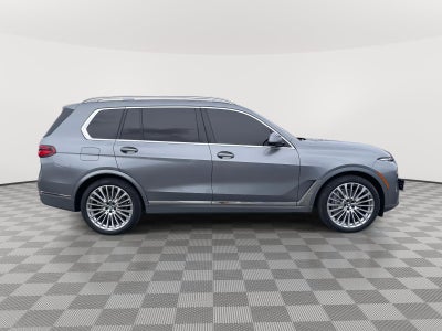 2025 BMW X7 xDrive40i