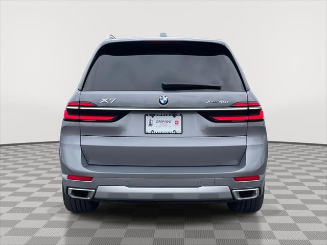 2025 BMW X7 xDrive40i