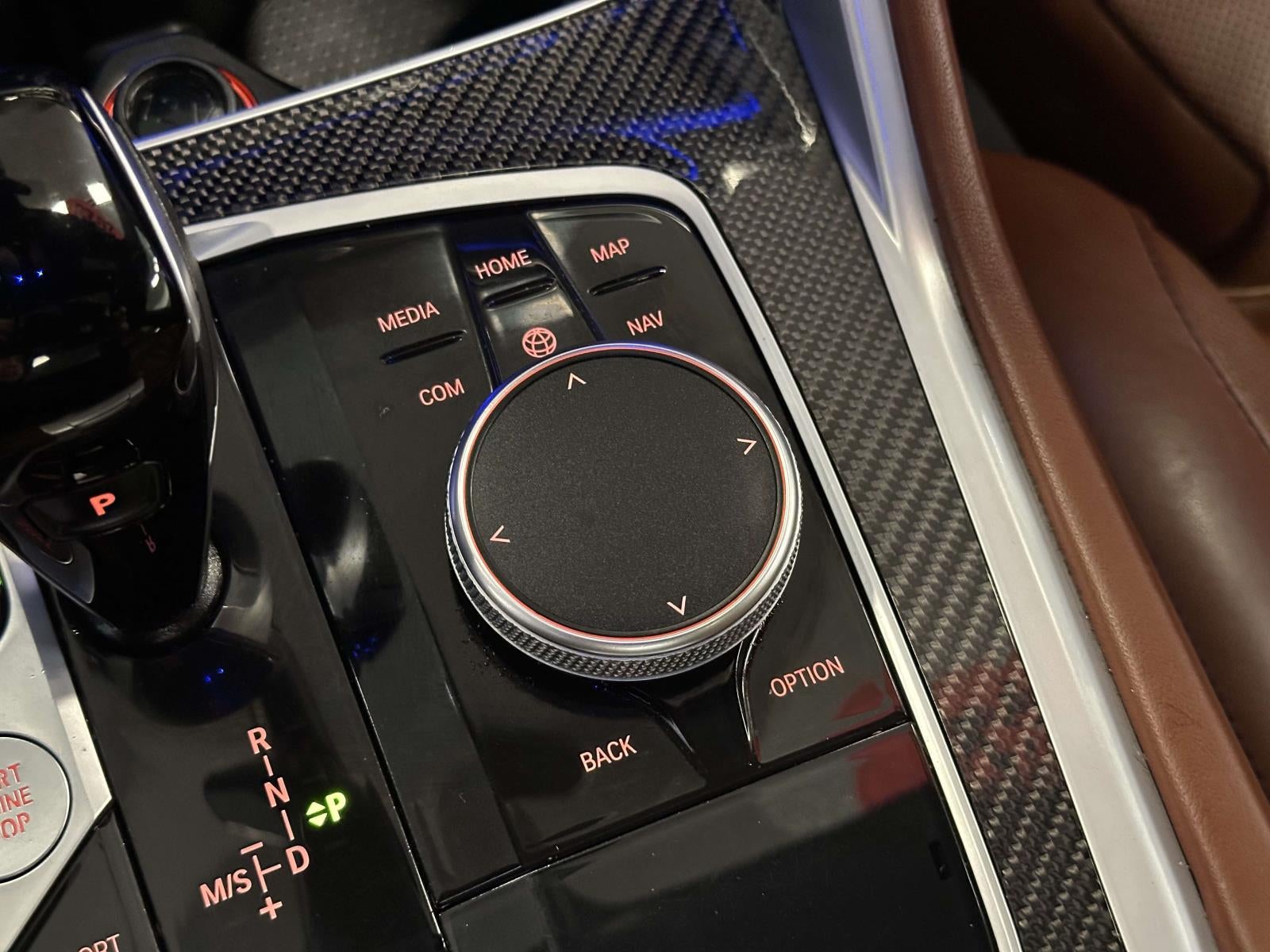 2023 BMW X6 M50i
