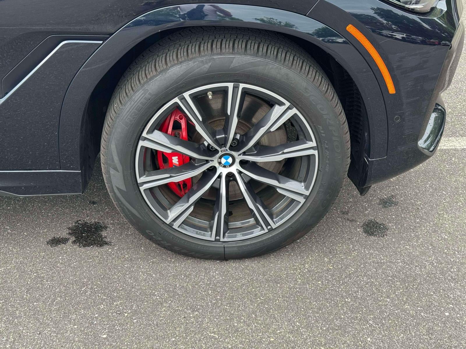 2023 BMW X6 M50i