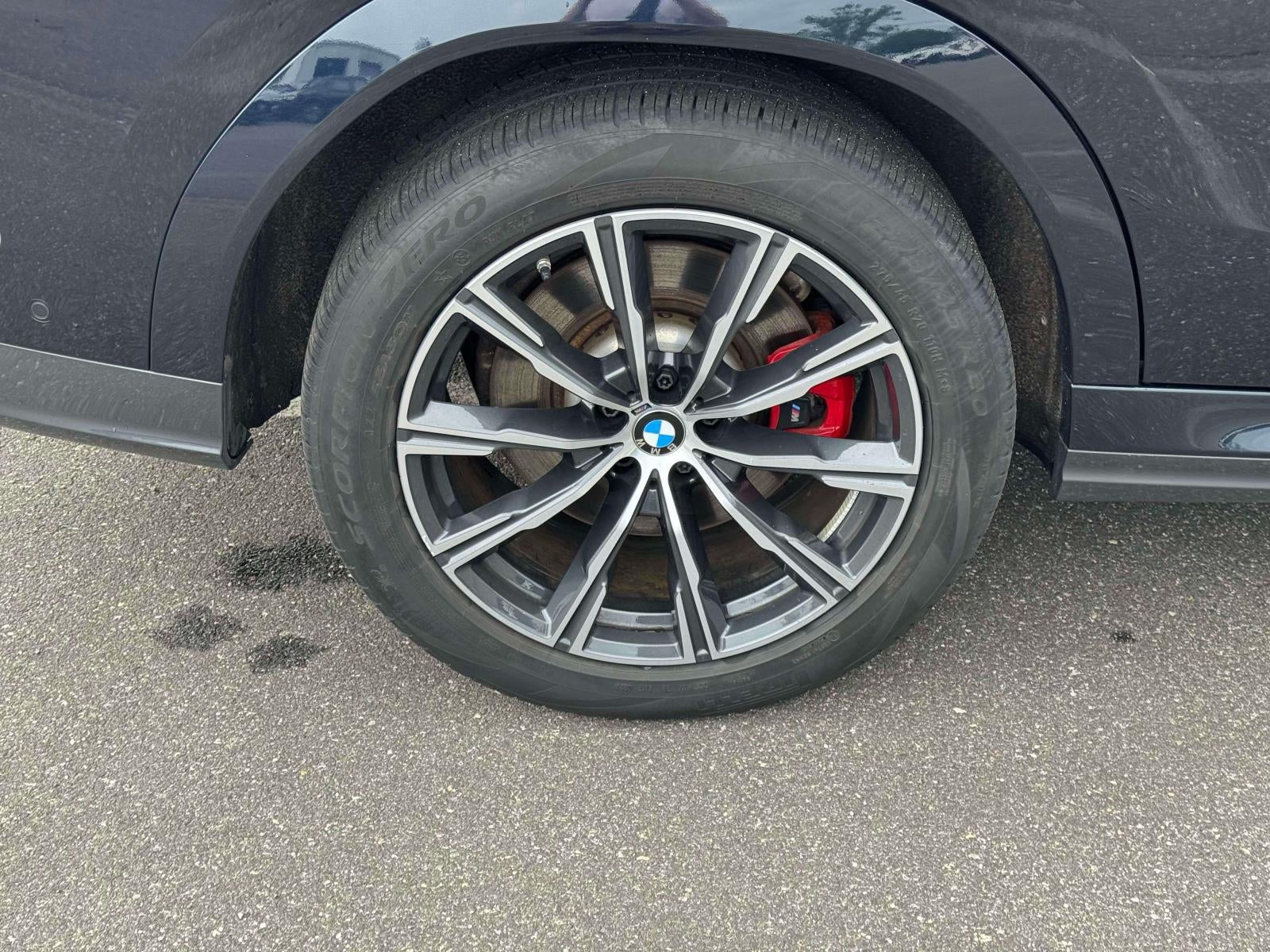 2023 BMW X6 M50i