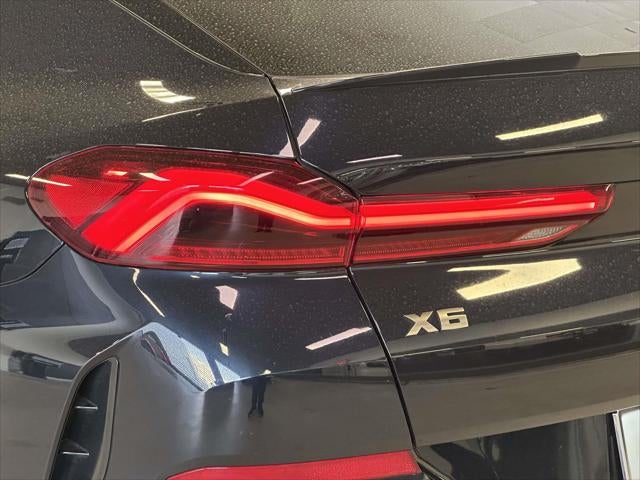 2023 BMW X6 M50i