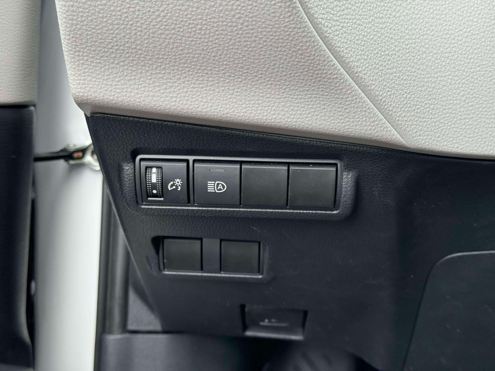 2023 Toyota Corolla Cross L