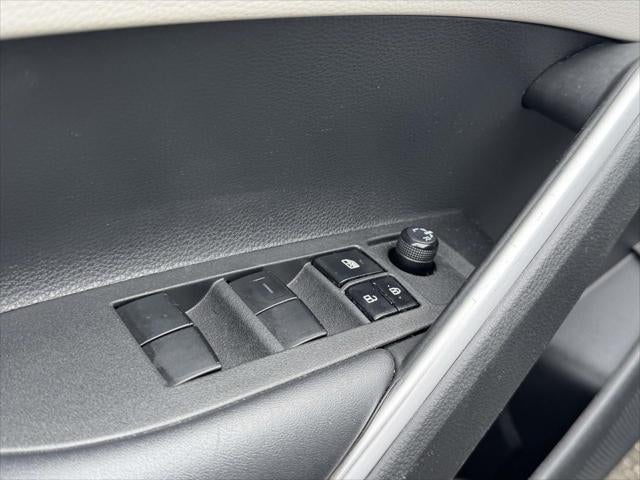 2022 Toyota Corolla Cross L
