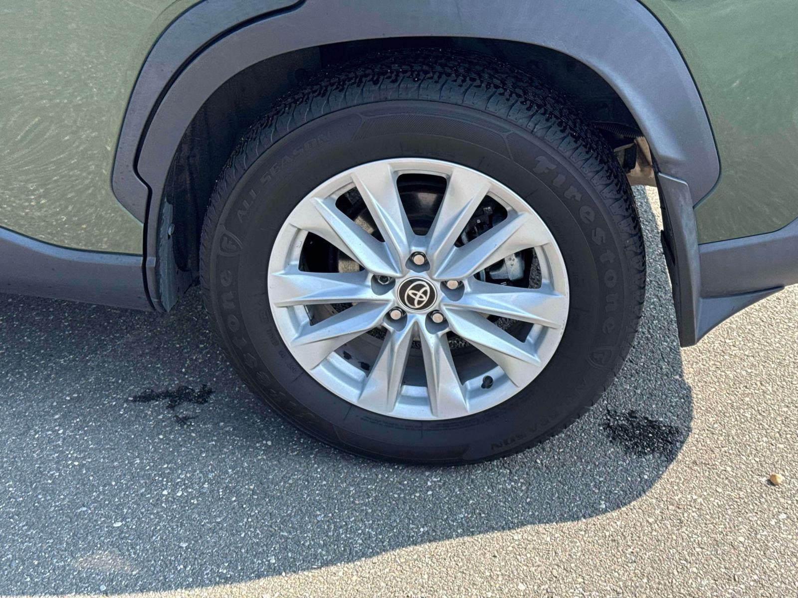2022 Toyota Corolla Cross LE