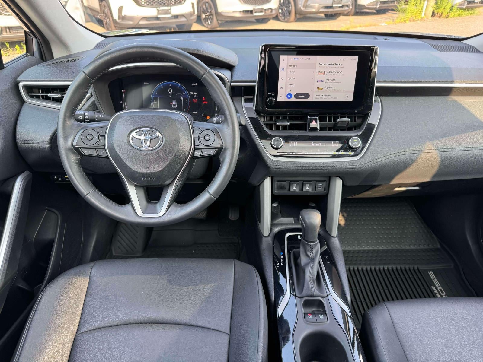 2024 Toyota Corolla Cross XLE