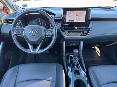 2023 Toyota Corolla Cross XLE
