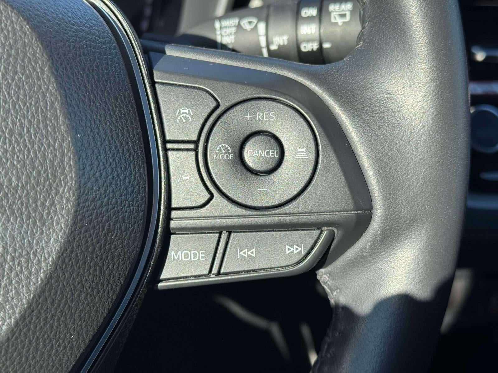 2025 Toyota Corolla Cross Hybrid XSE