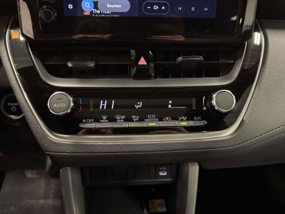 2023 Toyota Corolla Cross Hybrid SE