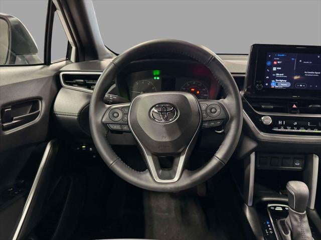 2023 Toyota Corolla Cross Hybrid SE