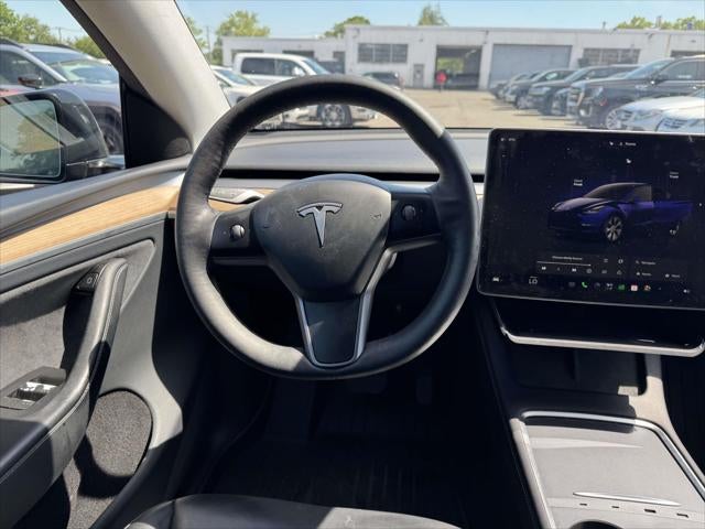 2024 Tesla Model Y Long Range Dual Motor All-Wheel Drive