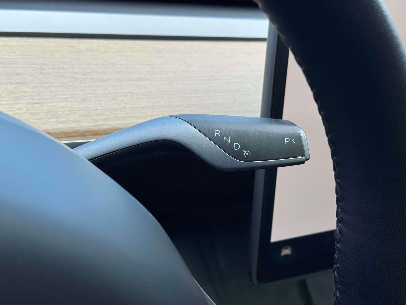 2023 Tesla Model Y Performance Dual Motor All-Wheel Drive