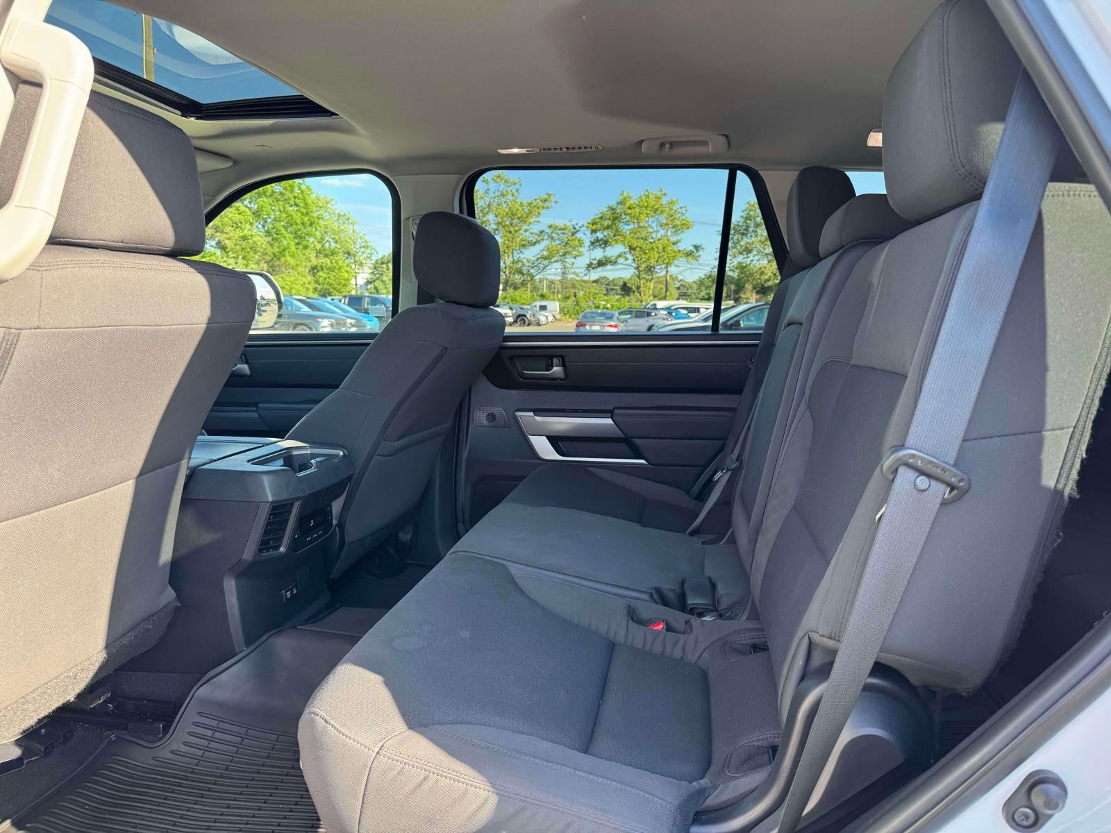 2023 Toyota Sequoia SR5 - Photo 16