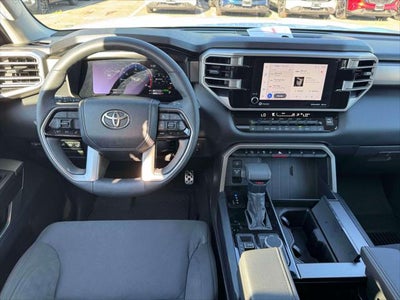 2023 Toyota Sequoia SR5