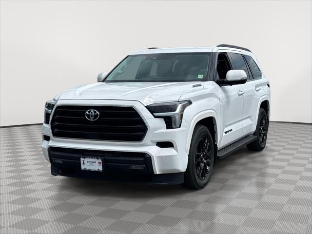 2023 Toyota Sequoia SR5 - Photo 40