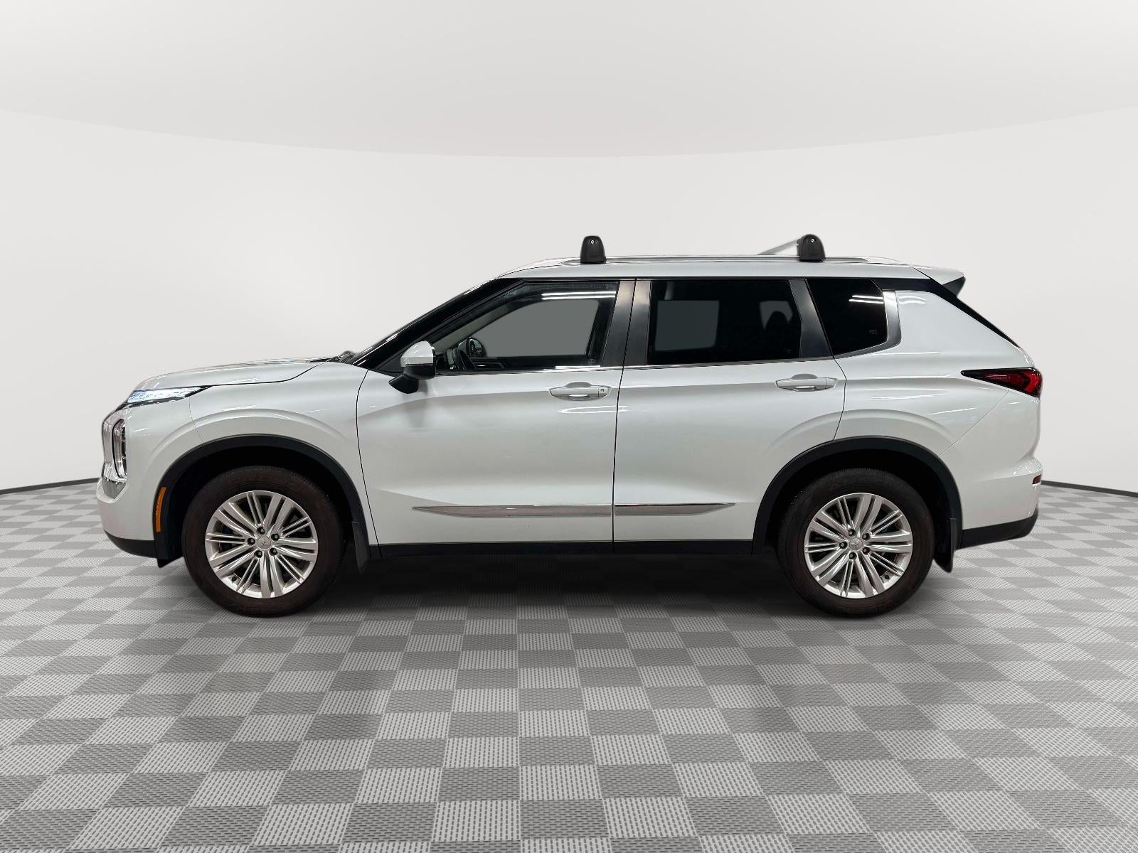2023 Mitsubishi Outlander ES 2.5 2WD