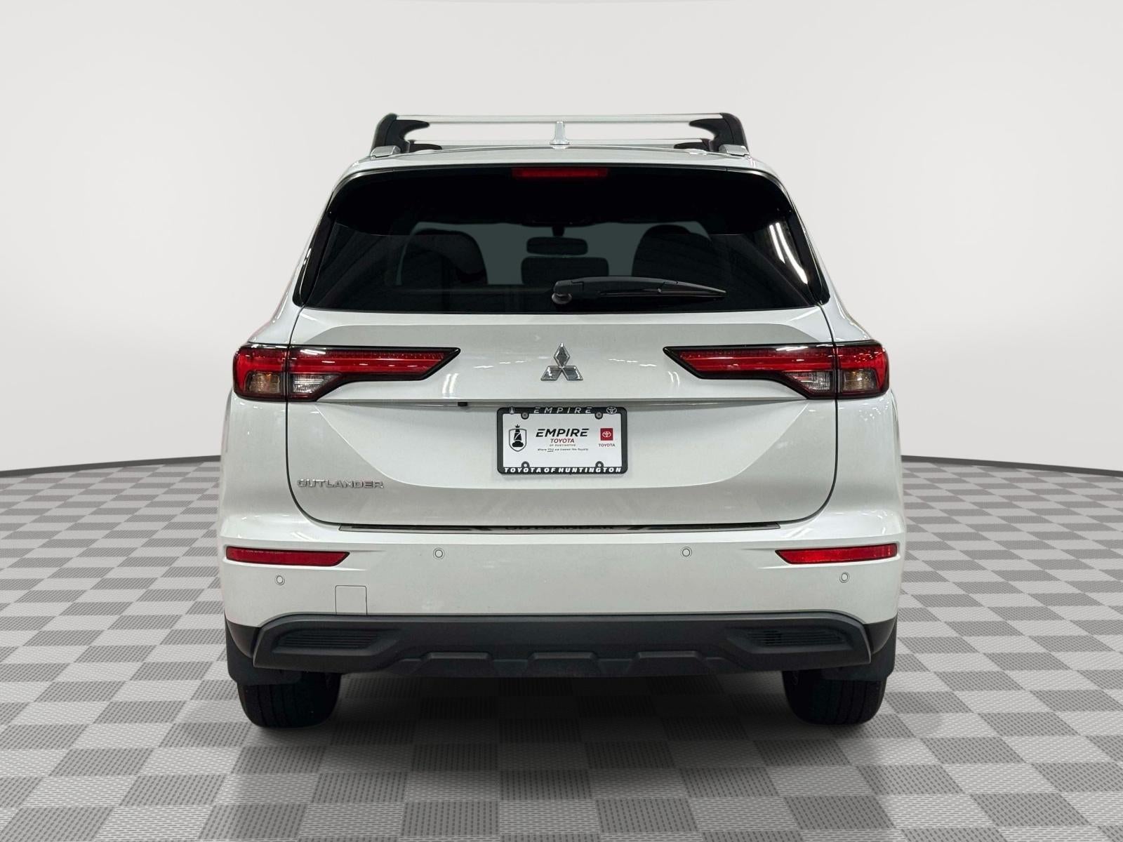 2023 Mitsubishi Outlander ES 2.5 2WD