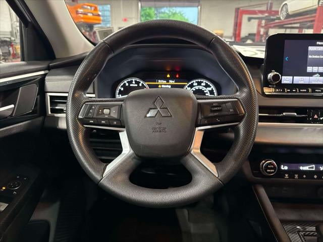 2023 Mitsubishi Outlander ES 2.5 2WD