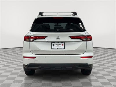 2023 Mitsubishi Outlander ES 2.5 2WD